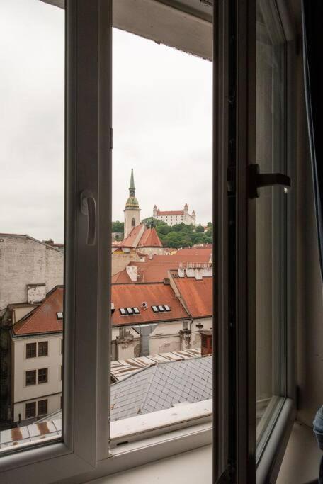 Apartmán Crystal View Bratislava Exteriér fotografie